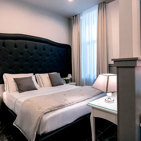 Hotel Elisio &