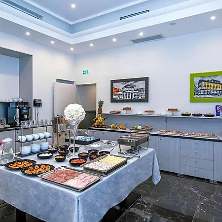 Elisio & Hotel 4*