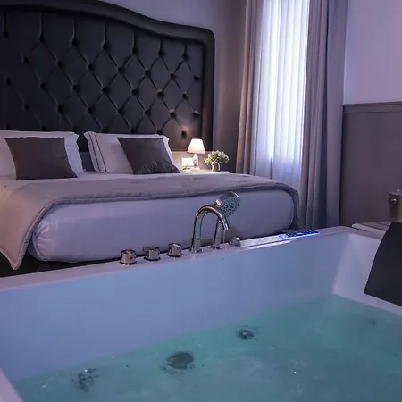 Hotel Elisio & Naples
