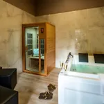 Hotell Elisio & 4*