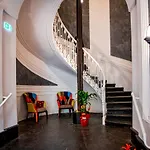 Elisio & Hotel